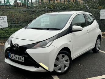 Toyota AYGO 1.0 VVT-i x-play Euro 5 5dr Euro 5