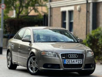 Audi A4 2.0 TFSI S line quattro 4dr