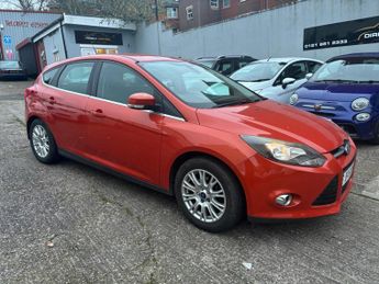 Ford Focus 1.6 Titanium Euro 5 5dr