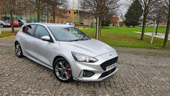 Ford Focus 1.0T EcoBoost ST-Line Euro 6 (s/s) 5dr