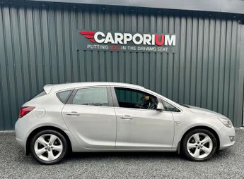 Vauxhall Astra 1.6 16v SRi Euro 5 5dr