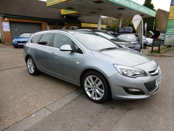 Vauxhall Astra 2.0 CDTi SRi Sports Tourer Euro 5 (s/s) 5dr