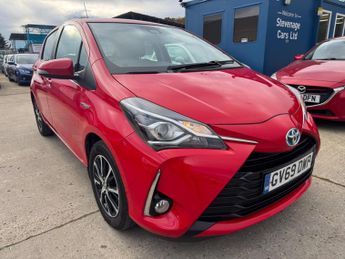 Toyota Yaris 1.5 VVT-h Icon Tech E-CVT Euro 6 (s/s) 5dr