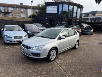 Ford Focus 2.0 Ghia 5dr