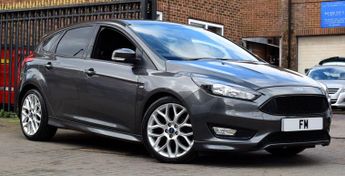 Ford Focus 1.0T EcoBoost ST-Line Euro 6 (s/s) 5dr