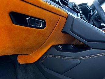 Lamborghini Urus 4.0 V8 BiTurbo Auto 4WD Euro 6 5dr