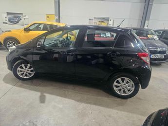 Toyota Yaris 1.33 Dual VVT-i TR Multidrive S Euro 5 5dr