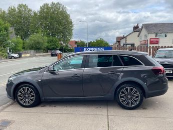 Vauxhall Insignia 2.0 CDTi BiTurbo Nav Country Tourer Auto 4WD Euro 5 5dr