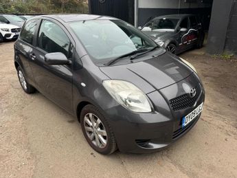 Toyota Yaris 1.3 VVT-i TR 3dr