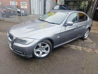 BMW 320 2.0 320i Exclusive Edition Steptronic Euro 5 4dr