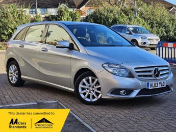 Mercedes B Class 1.6 B180 BlueEfficiency SE 7G-DCT Euro 5 (s/s) 5dr