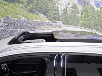 Audi RS Q3 2.5 TFSI SUV 5dr S Tronic QUATTRO