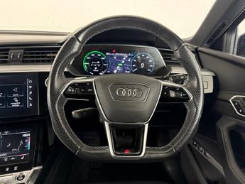 Audi e-tron 55 Black Edition Auto quattro 5dr 95kWh