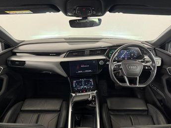 Audi e-tron 55 Black Edition Auto quattro 5dr 95kWh