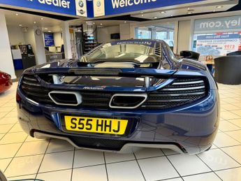 McLaren 12C 3.8T V8 SSG Euro 5 2dr