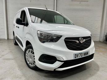 Vauxhall Combo 1.5 Turbo D 2300 Sportive L2 H1 Euro 6 (s/s) 4dr