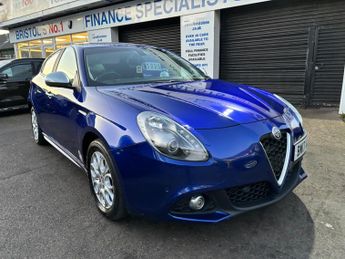 Alfa Romeo Giulietta 1.6 JTDM-2 Tecnica Euro 6 (s/s) 5dr