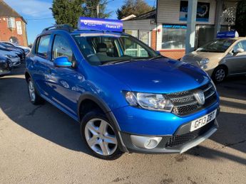 Dacia Sandero 0.9 TCe Laureate Euro 5 5dr