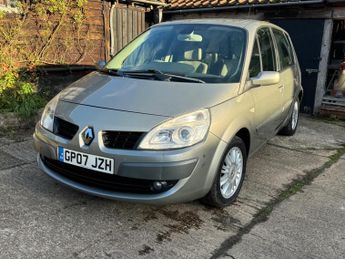 Renault Scenic 1.5 dCi Privilege 5dr