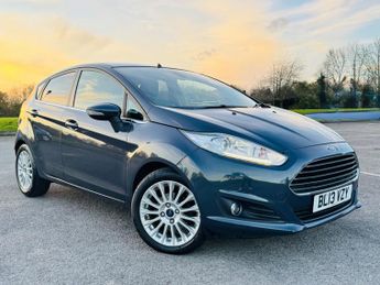 Ford Fiesta 1.0T EcoBoost Titanium Euro 5 (s/s) 5dr