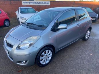 Toyota Yaris 1.0 VVT-i T Spirit Euro 5 3dr