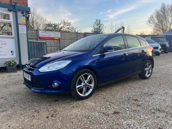 Ford Focus 1.6T EcoBoost Titanium X Euro 5 (s/s) 5dr