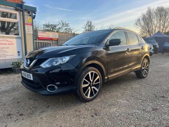 Nissan Qashqai 1.2 DIG-T Tekna XTRON 2WD Euro 6 (s/s) 5dr