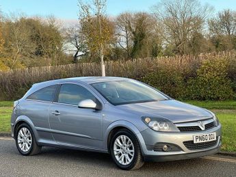 Vauxhall Astra 1.4i 16v SRi Sport Hatch 3dr Petrol Manual (146 g/km, 89 bhp)