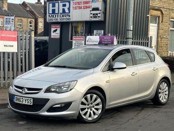 Vauxhall Astra 1.7 CDTi ecoFLEX Tech Line Euro 5 (s/s) 5dr