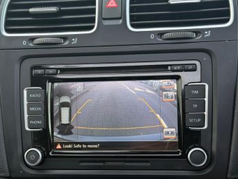 Volkswagen Golf 1.6 TDI SE DSG Euro 5 5dr