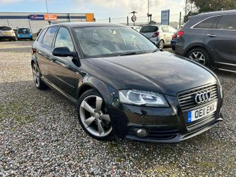 Audi A3 2.0 TDI Black Edition Sportback Euro 5 (s/s) 5dr