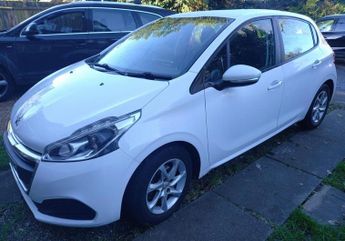 Peugeot 208 1.2 PureTech Active Euro 6 5dr