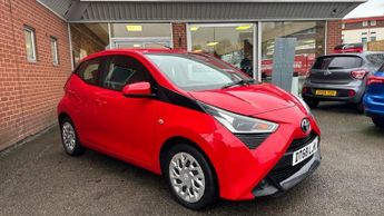 Toyota AYGO 1.0 VVT-i x-play Euro 6 5dr