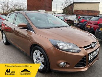 Ford Focus 1.6 TDCi ECOnetic Titanium Navigator Euro 5 (s/s) 5dr