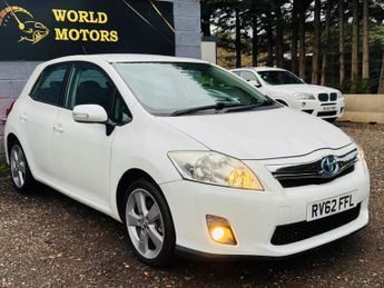 Toyota Auris 1.8 VVT-h T Spirit CVT Euro 5 (s/s) 5dr