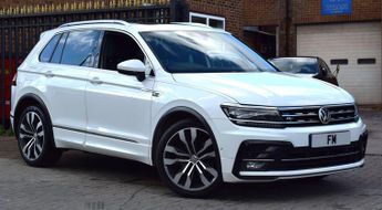 Volkswagen Tiguan 2.0 TDI R-Line Tech DSG Euro 6 (s/s) 5dr