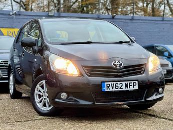 Toyota Verso 1.8 V-Matic TR Multidrive S Euro 5 5dr