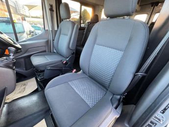 Ford Transit 2.0 460 EcoBlue Leader RWD L4 High Roof Euro 6 (s/s) 5dr (17 Sea