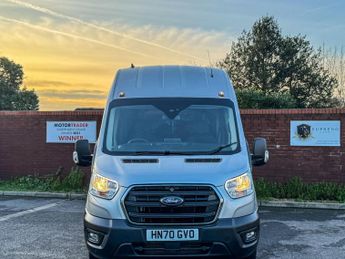 Ford Transit 2.0 460 EcoBlue Leader RWD L4 High Roof Euro 6 (s/s) 5dr (17 Sea