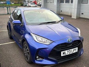 Toyota Yaris 1.5 VVT-h Design E-CVT Euro 6 (s/s) 5dr