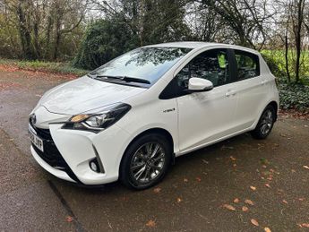 Toyota Yaris 1.5 VVT-h Icon E-CVT Euro 6 (s/s) 5dr