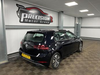 Volkswagen e-Golf 35.8kWh e-Golf Auto 5dr