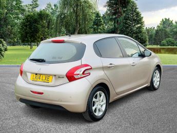 Peugeot 208 1.2 e-VTi PureTech ,AUTOMATIC, 5dr