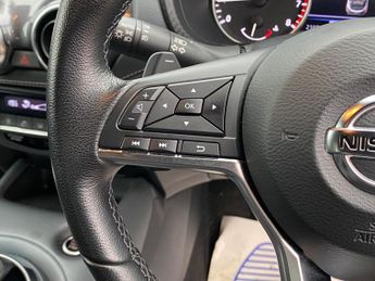 Nissan Juke 1.0 DIG-T Tekna DCT Auto Euro 6 (s/s) 5dr