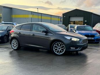 Ford Focus 1.0T EcoBoost Titanium X Euro 6 (s/s) 5dr