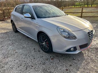 Alfa Romeo Giulietta 1.4 TB MultiAir Sportiva Nav TCT Euro 6 (s/s) 5dr