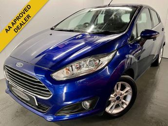 Ford Fiesta 1.0T EcoBoost Zetec Hatchback 5dr Petrol Manual Euro 5 (s/s) (10