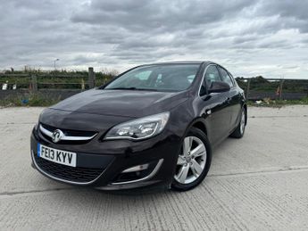 Vauxhall Astra 1.6T 16v SRi Euro 5 5dr