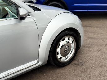 Volkswagen Beetle 2.0 TDI Design DSG Euro 5 3dr
