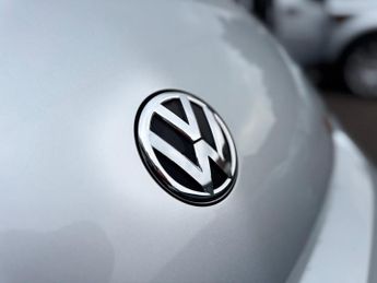Volkswagen Beetle 2.0 TDI Design DSG Euro 5 3dr